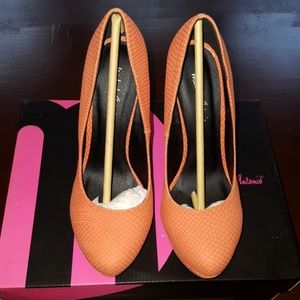 Coral Snakeskin Siletto Platform Heel